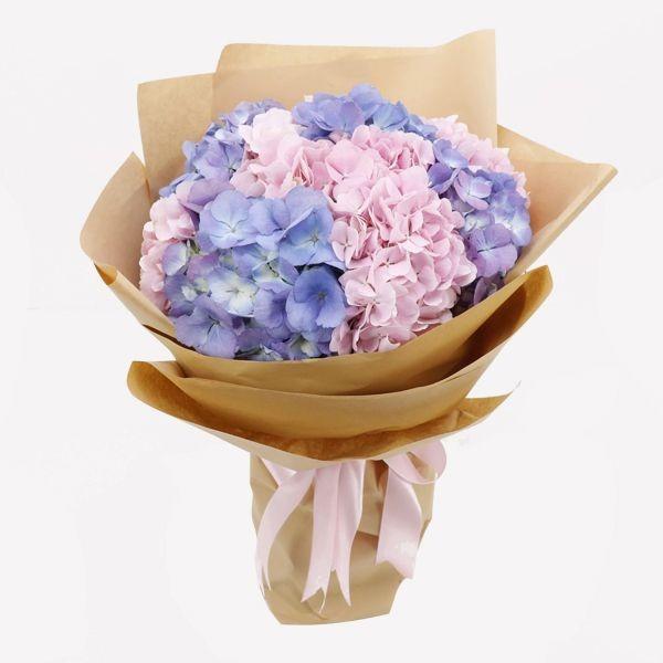 Beautiful Hydrangeas Bouquet product1449